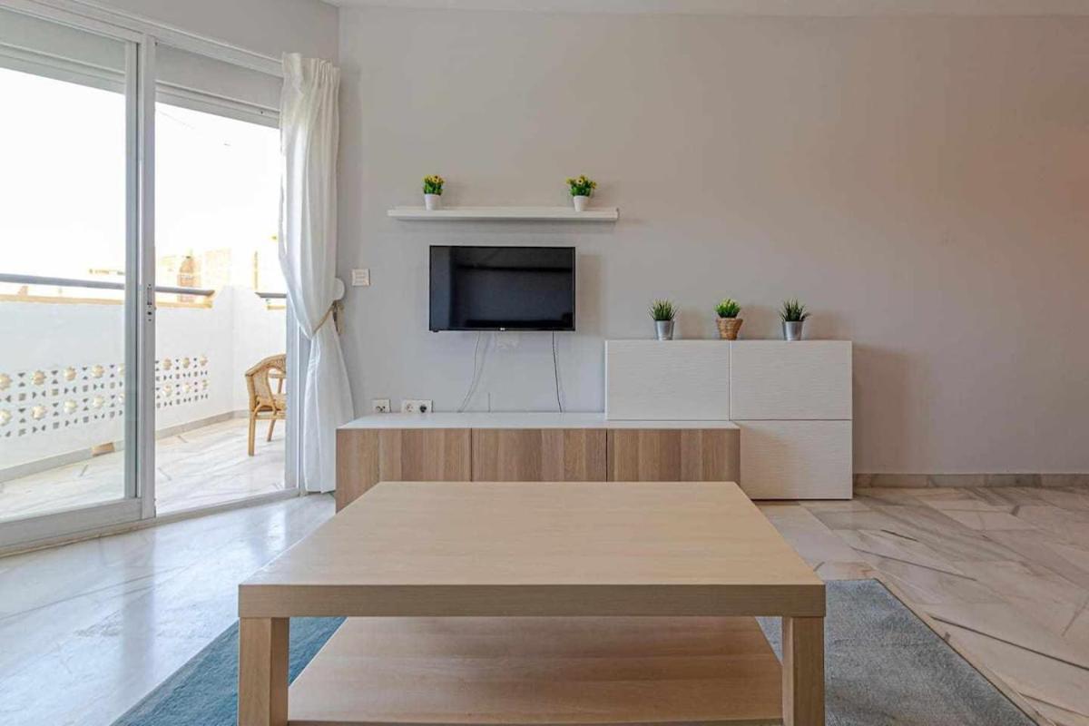 797 Holiday Rentals - Luminoso Piso Para 4 En Arroyo De La Miel Εξωτερικό φωτογραφία