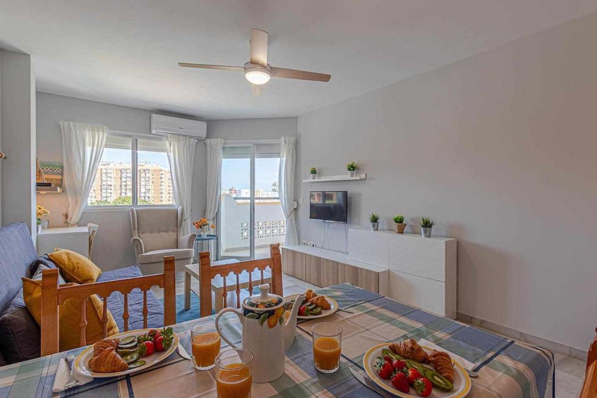 797 Holiday Rentals - Luminoso Piso Para 4 En Arroyo De La Miel Εξωτερικό φωτογραφία