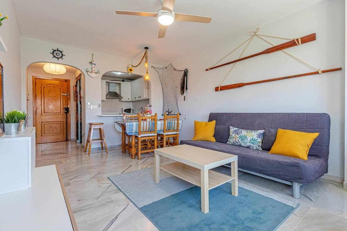 797 Holiday Rentals - Luminoso Piso Para 4 En Arroyo De La Miel Εξωτερικό φωτογραφία