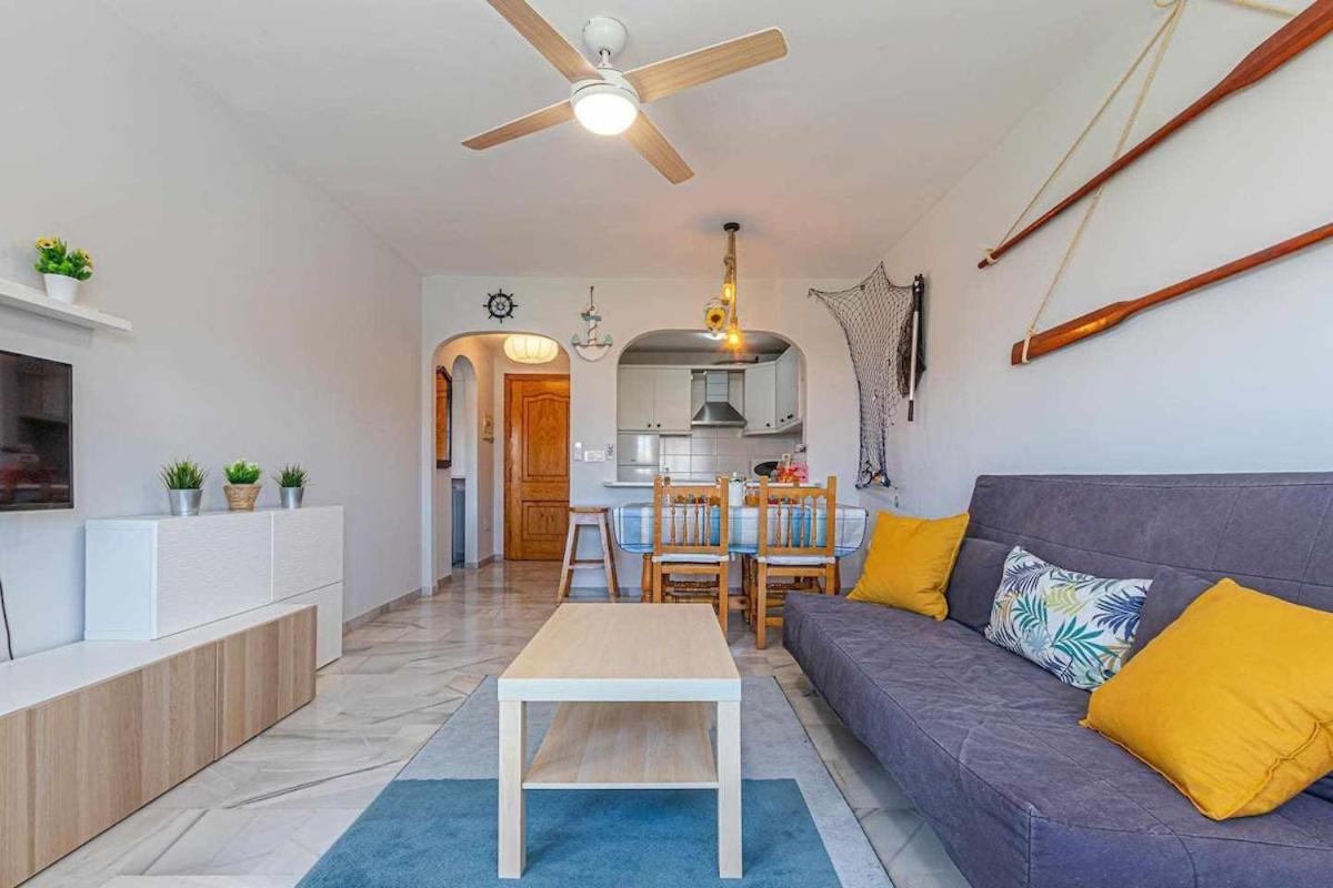 797 Holiday Rentals - Luminoso Piso Para 4 En Arroyo De La Miel Εξωτερικό φωτογραφία